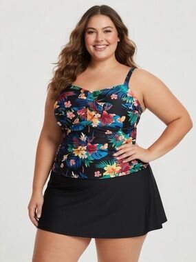 Plus Size Floral Tankini Top